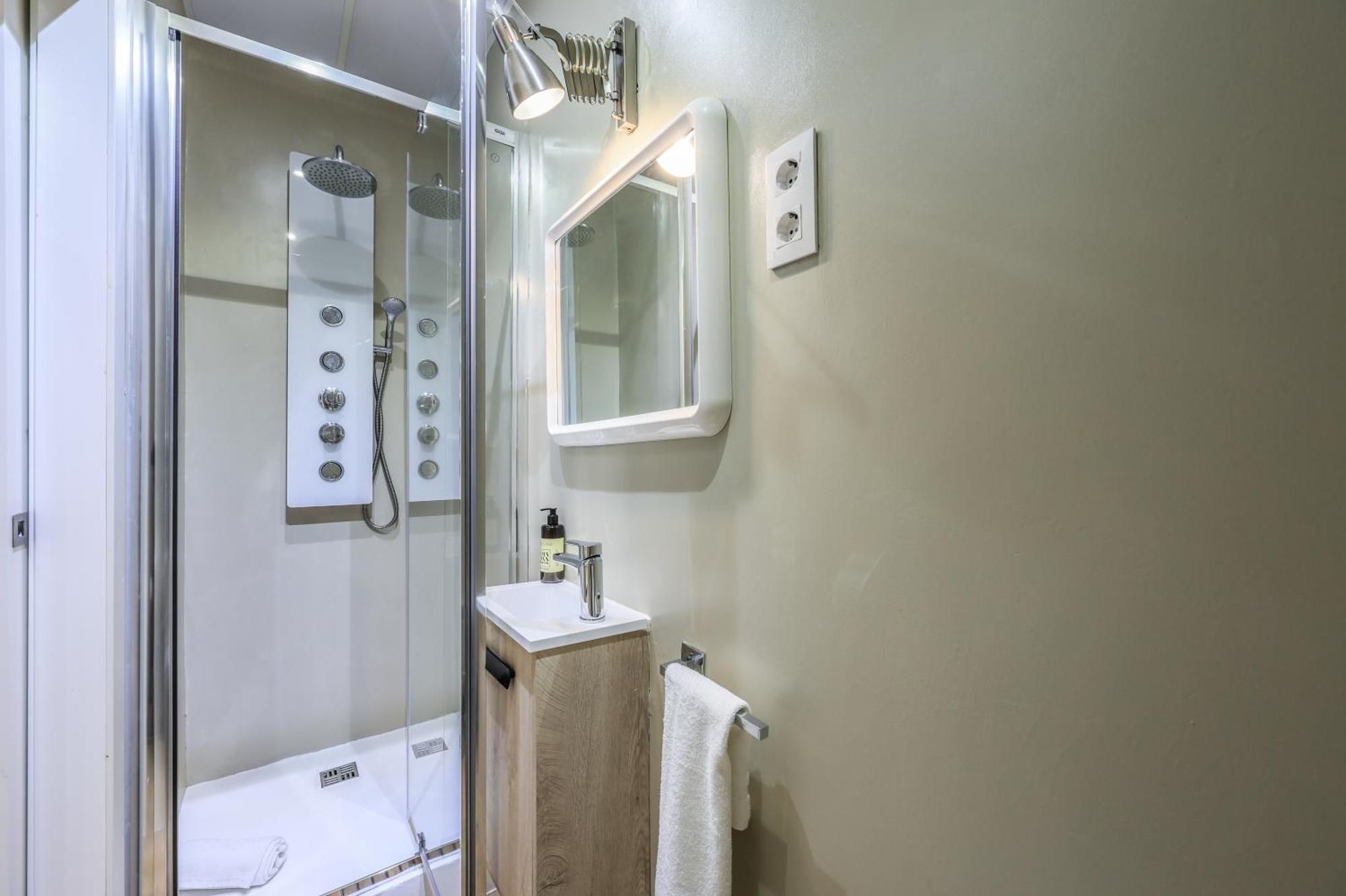 Apartamento Esplendido Y Centrico Madrid Dış mekan fotoğraf
